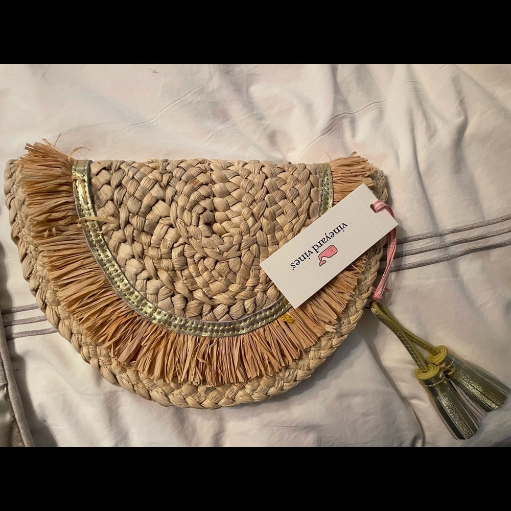 Vineyard vines clutch - NWT